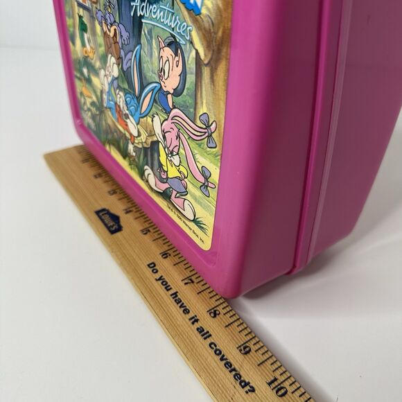 Vintage Tiny Toon Adventures Pink Plastic Lunch Box with Thermos 1990 Bugs Babs - Picture 11 of 16